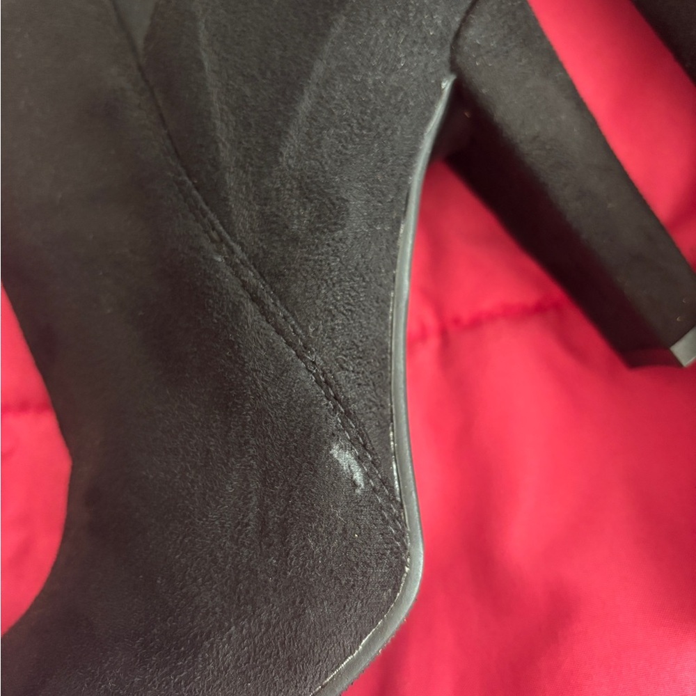 NWT • Shoe'N Tale • Women’s Stretch Over The Knee Heeled Boots • Size 6.5 •Black - Picture 5 of 5